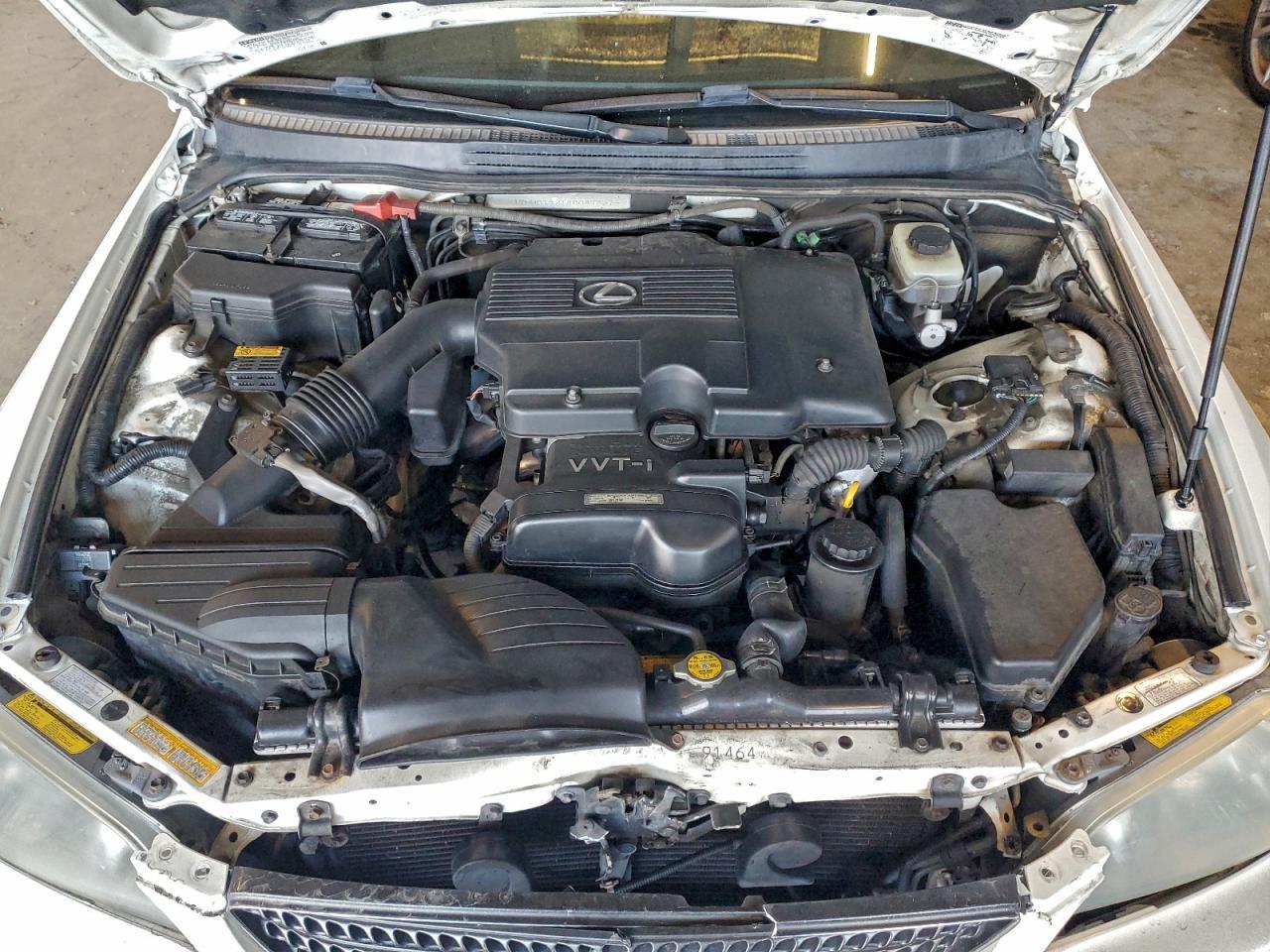 2004 LEXUS IS 300