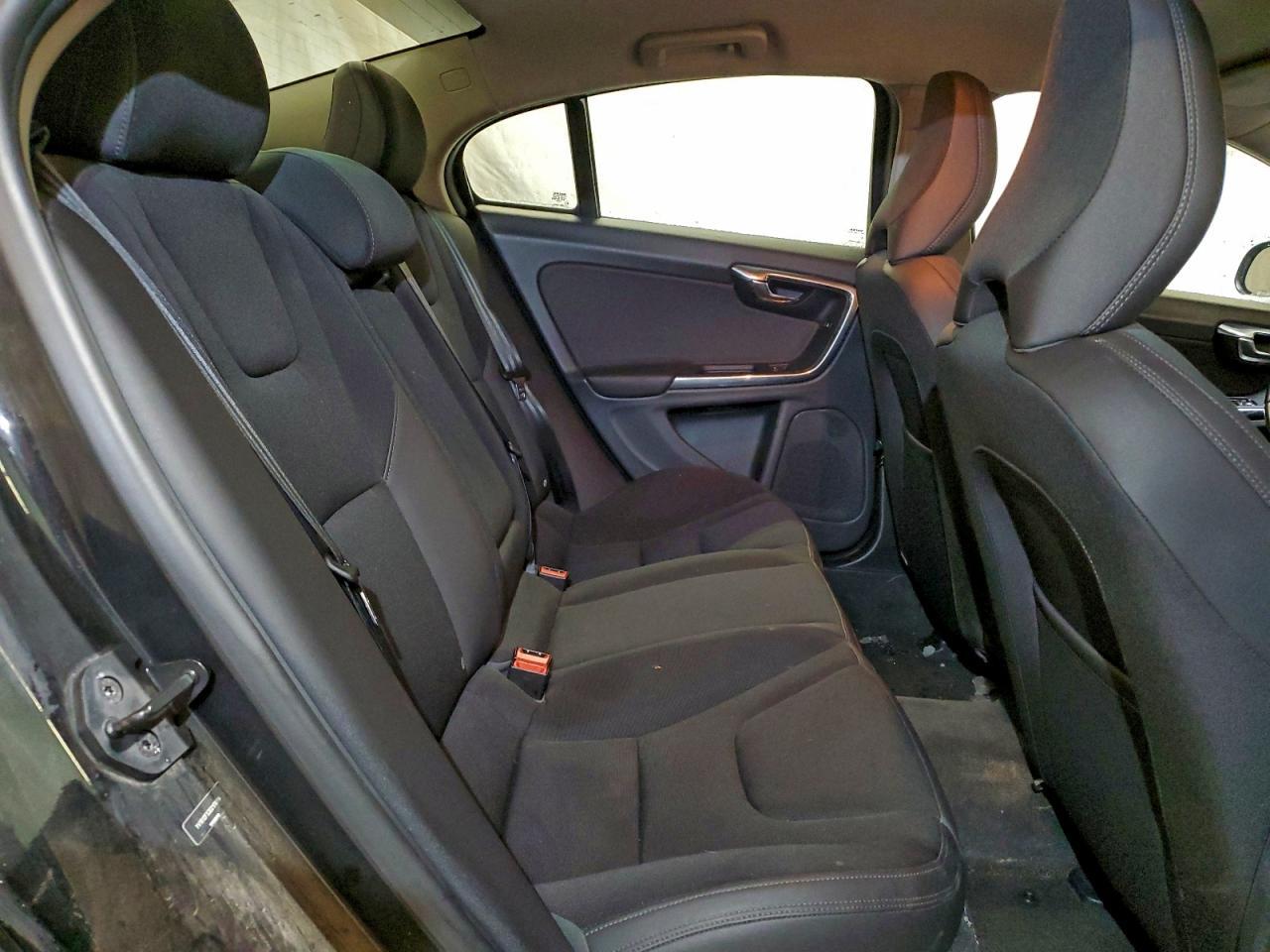 2013 VOLVO S60