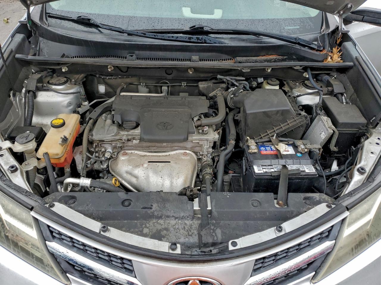 2015 TOYOTA RAV4