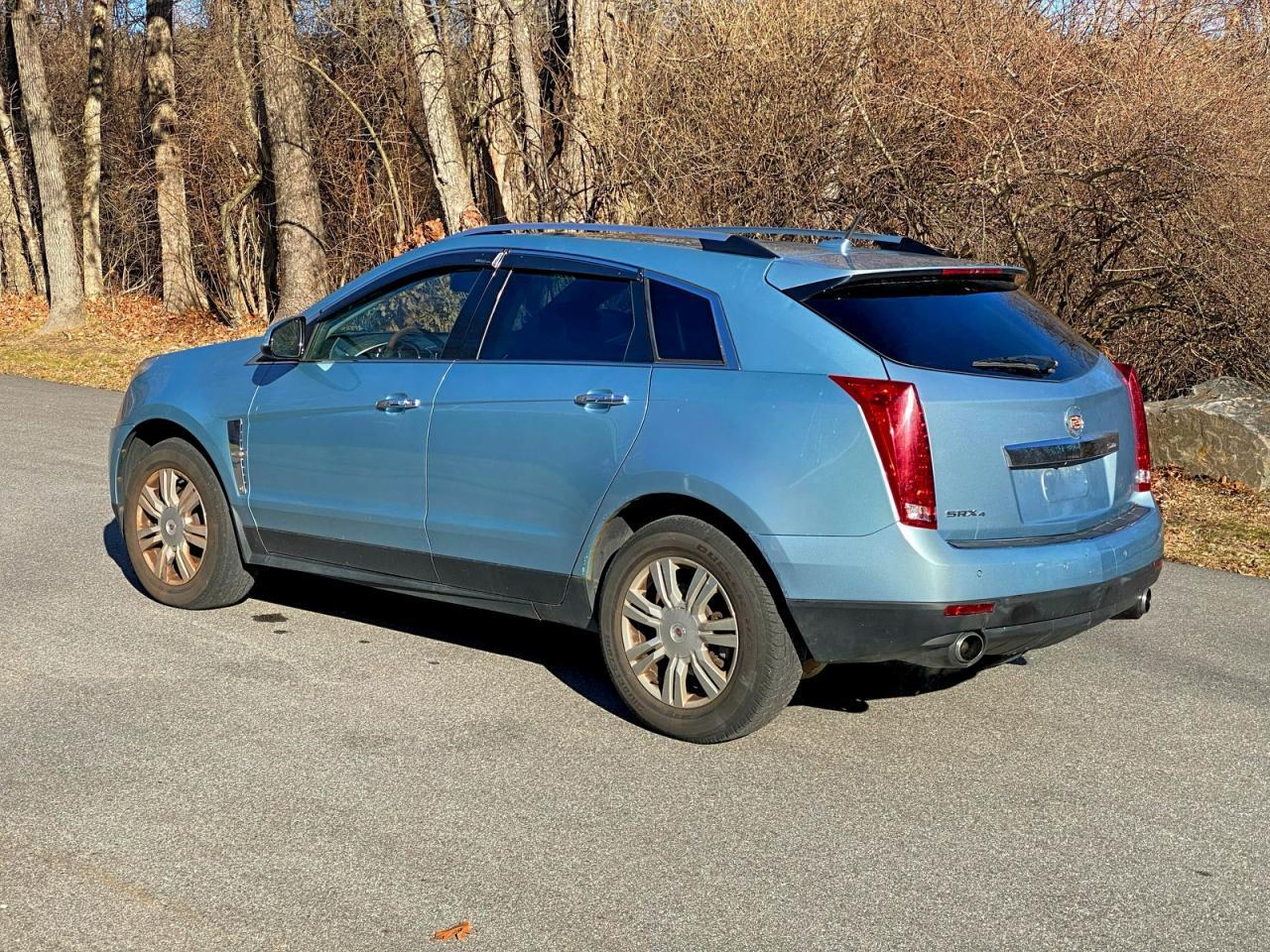 2011 CADILLAC SRX