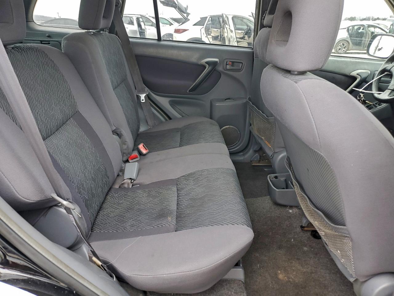 2003 TOYOTA RAV4