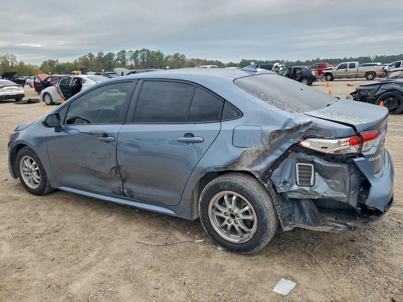 2022 TOYOTA COROLLA