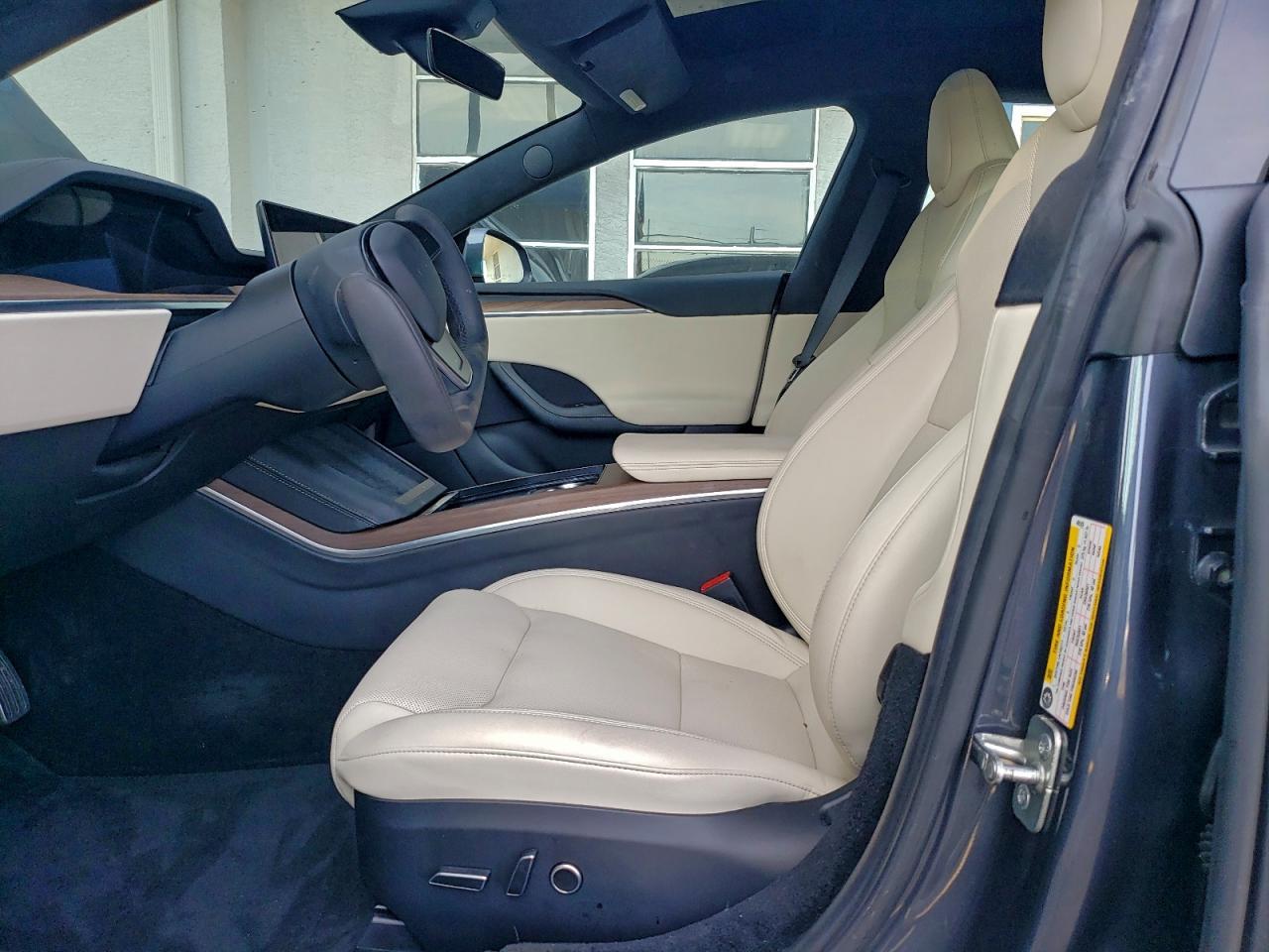 2022 TESLA MODEL S