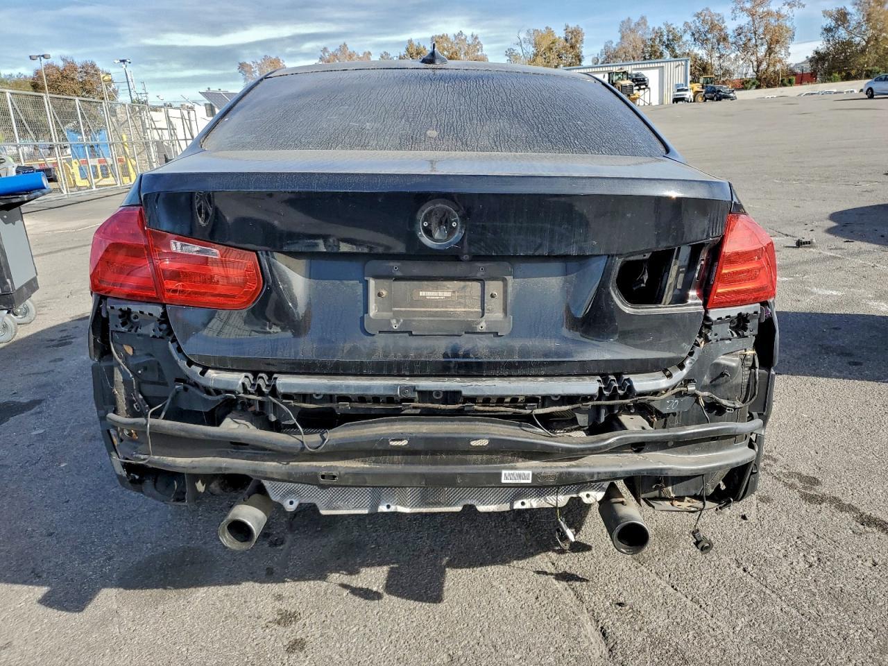 2013 BMW 3 SERIES