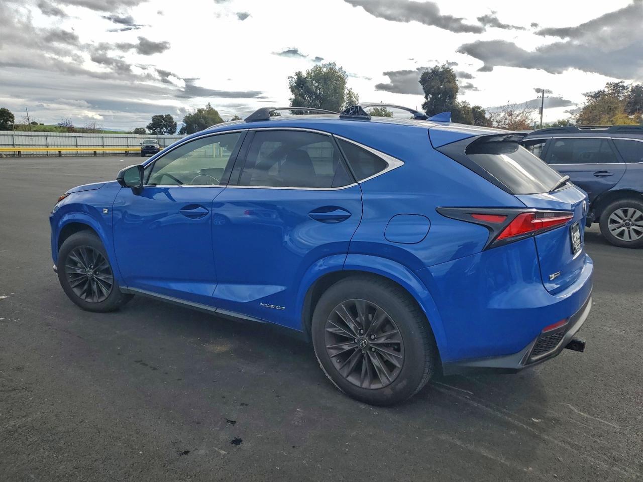 2021 LEXUS NX 300H