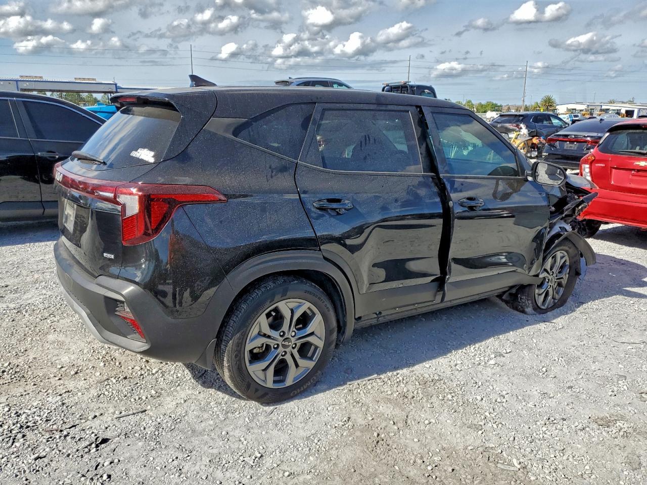 2024 KIA SELTOS