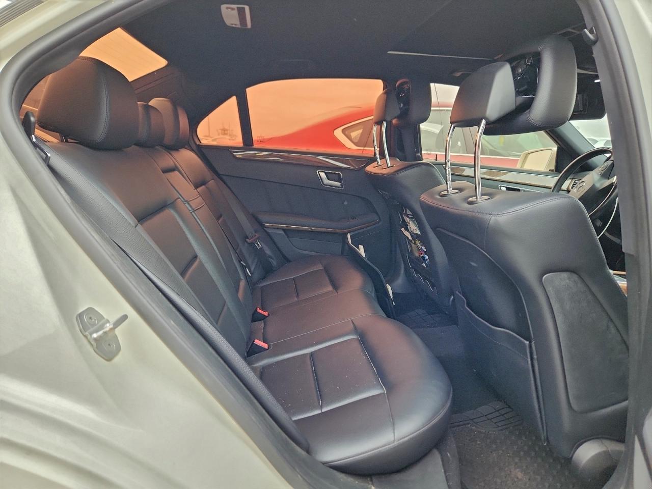 2012 MERCEDES-BENZ E-Class