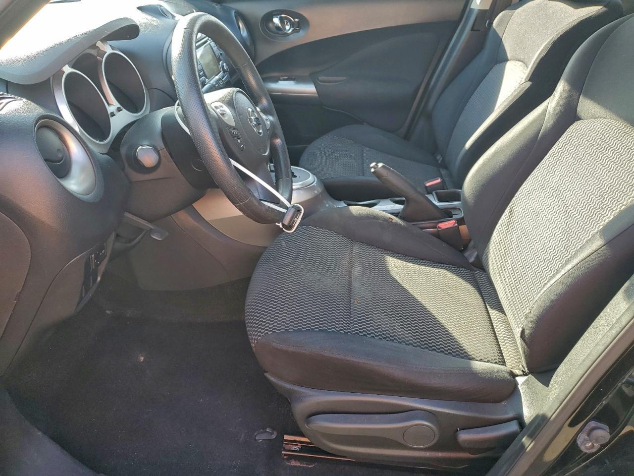 2015 NISSAN Juke