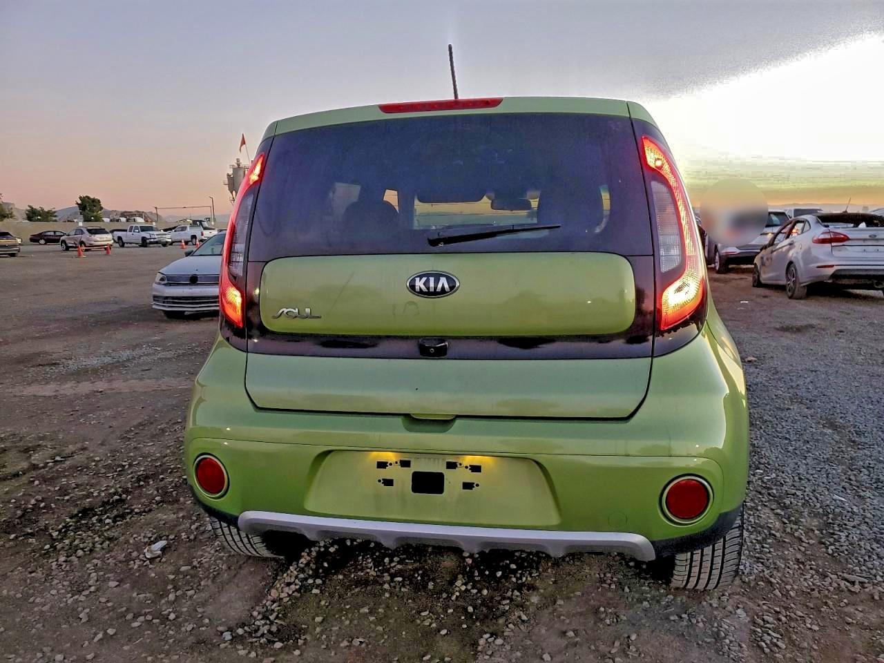 2017 KIA SOUL