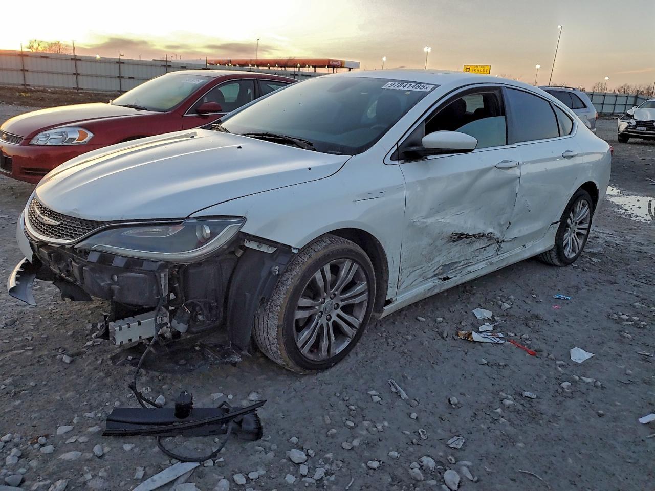 2016 CHRYSLER 200