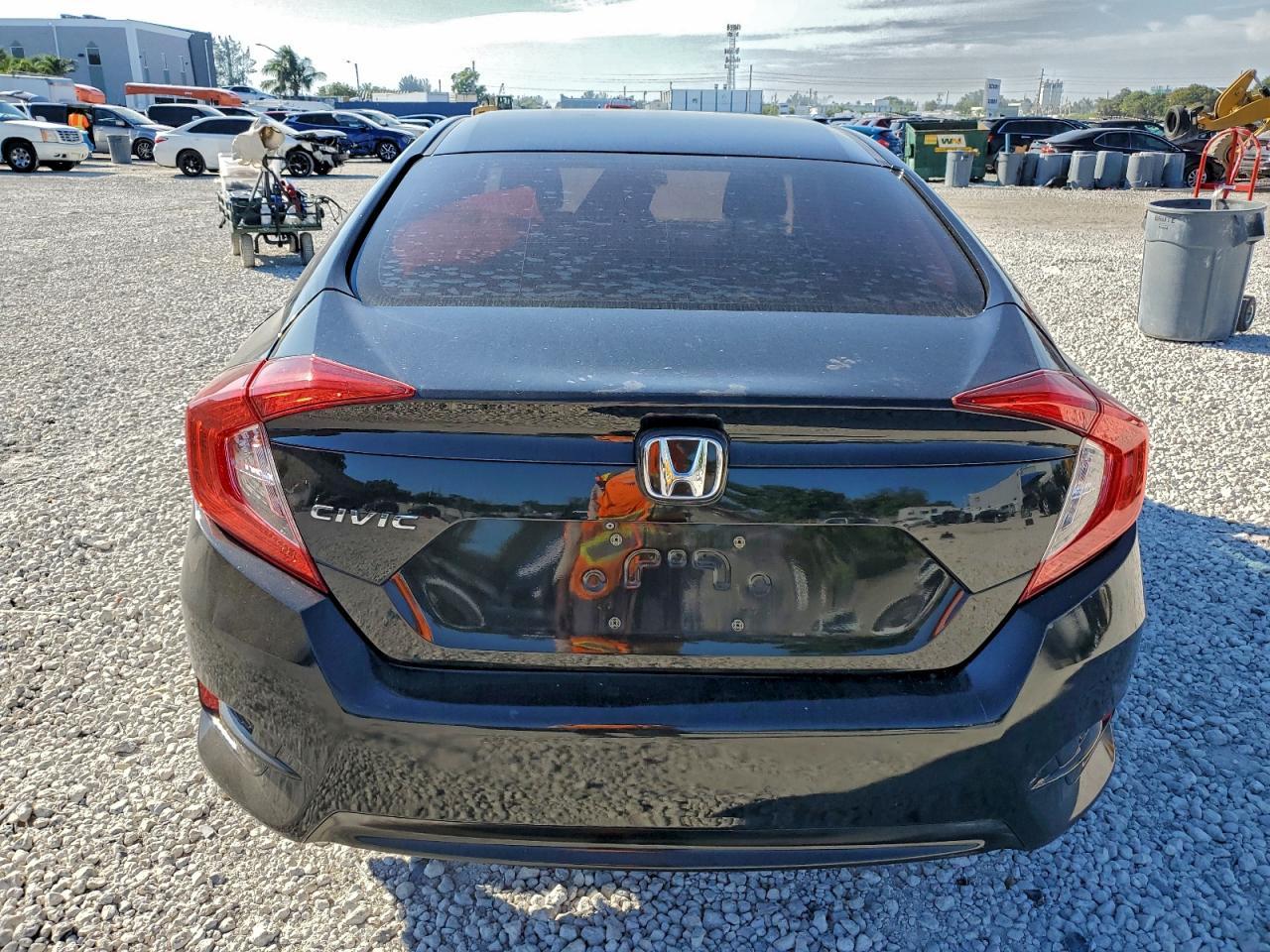 2016 HONDA CIVIC