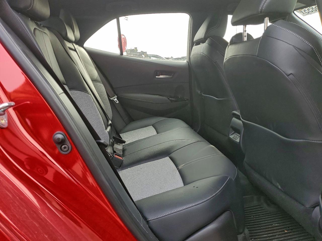 2025 TOYOTA COROLLA