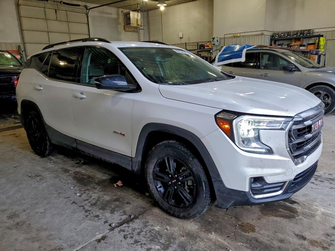 2023 GMC Terrain