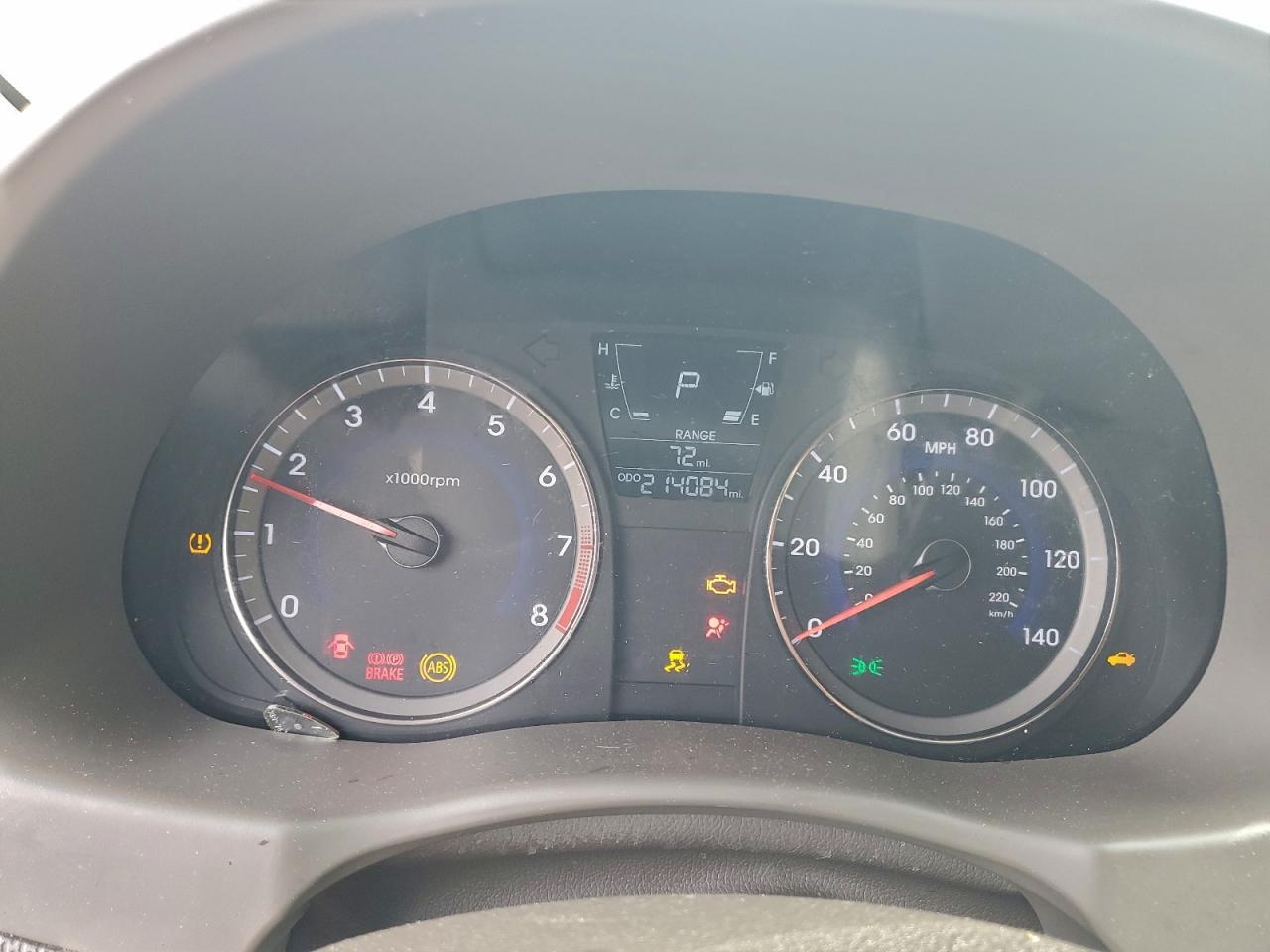2014 HYUNDAI ACCENT