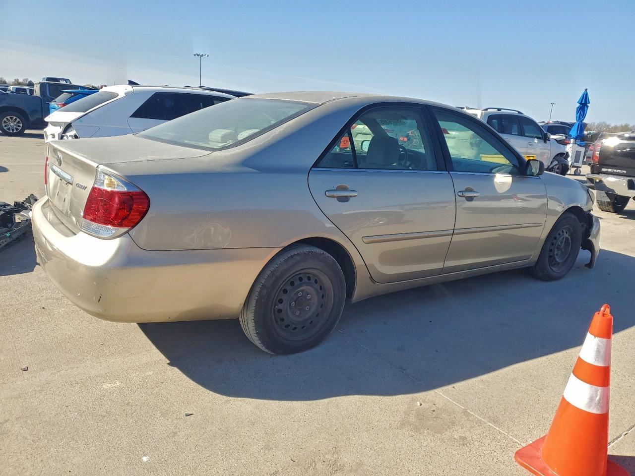 2006 TOYOTA CAMRY
