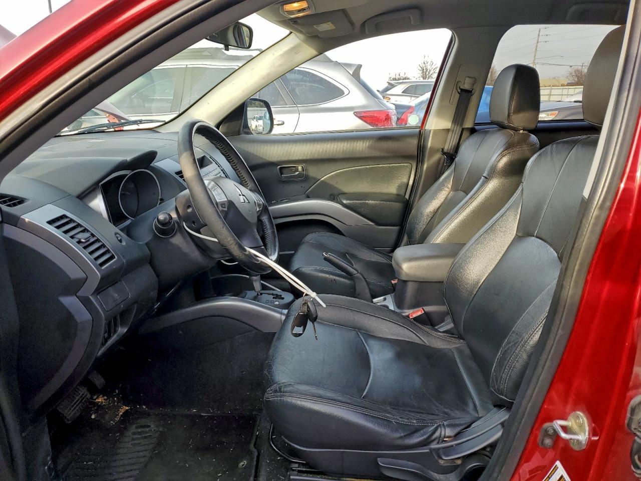2008 MITSUBISHI outlander