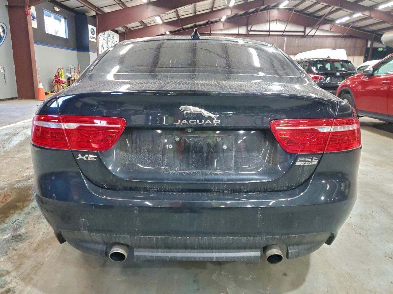 2019 JAGUAR XE