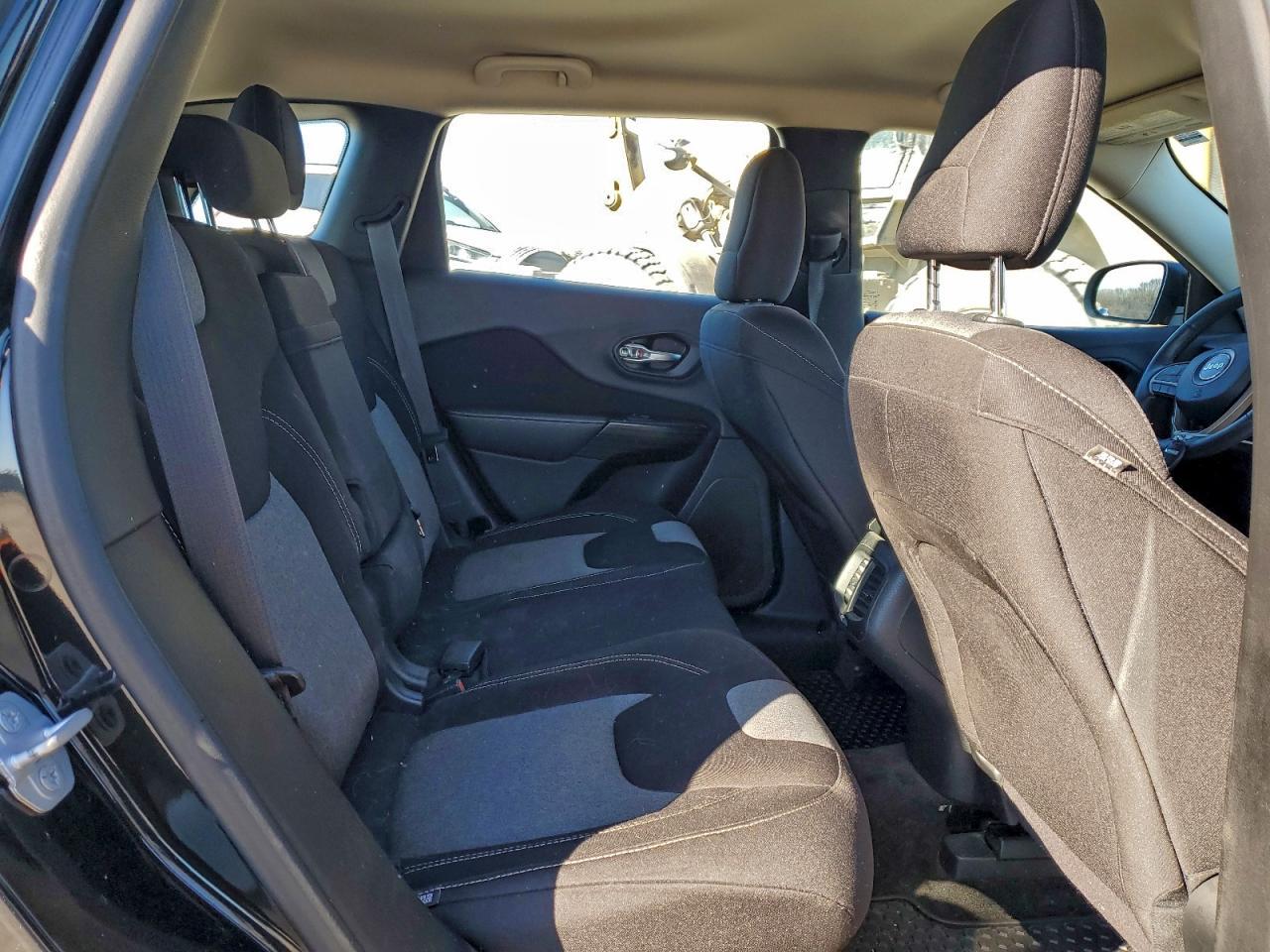 2015 JEEP CHEROKEE