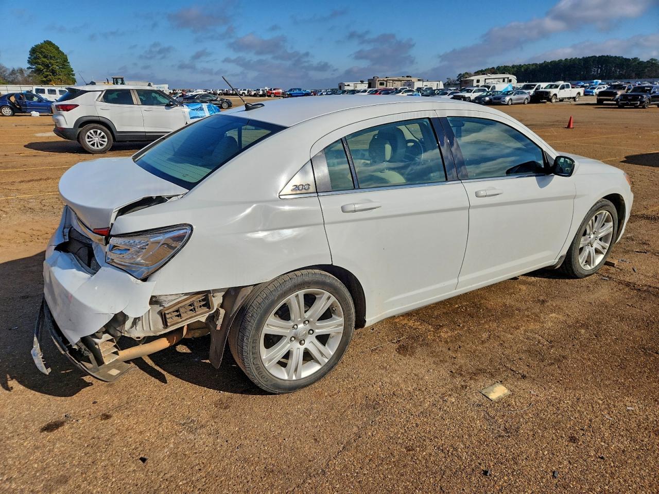 2013 CHRYSLER 200
