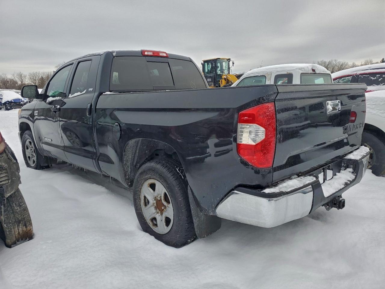 2016 TOYOTA TUNDRA