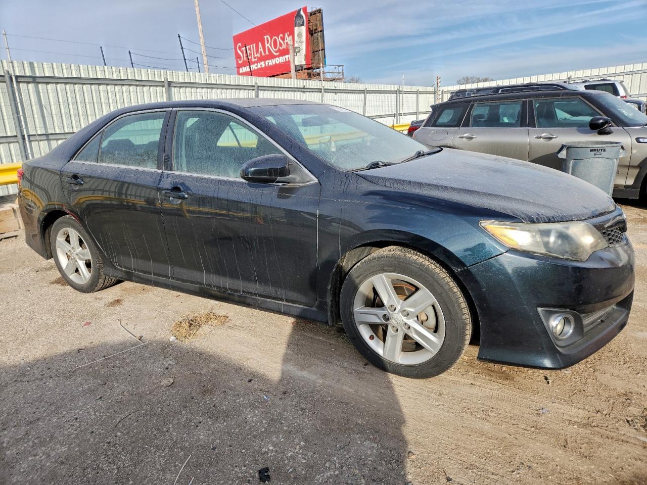 2013 TOYOTA CAMRY