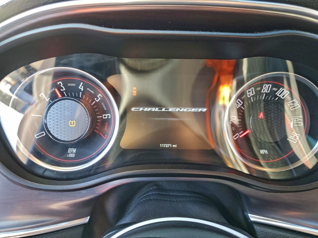 2017 DODGE Challenger