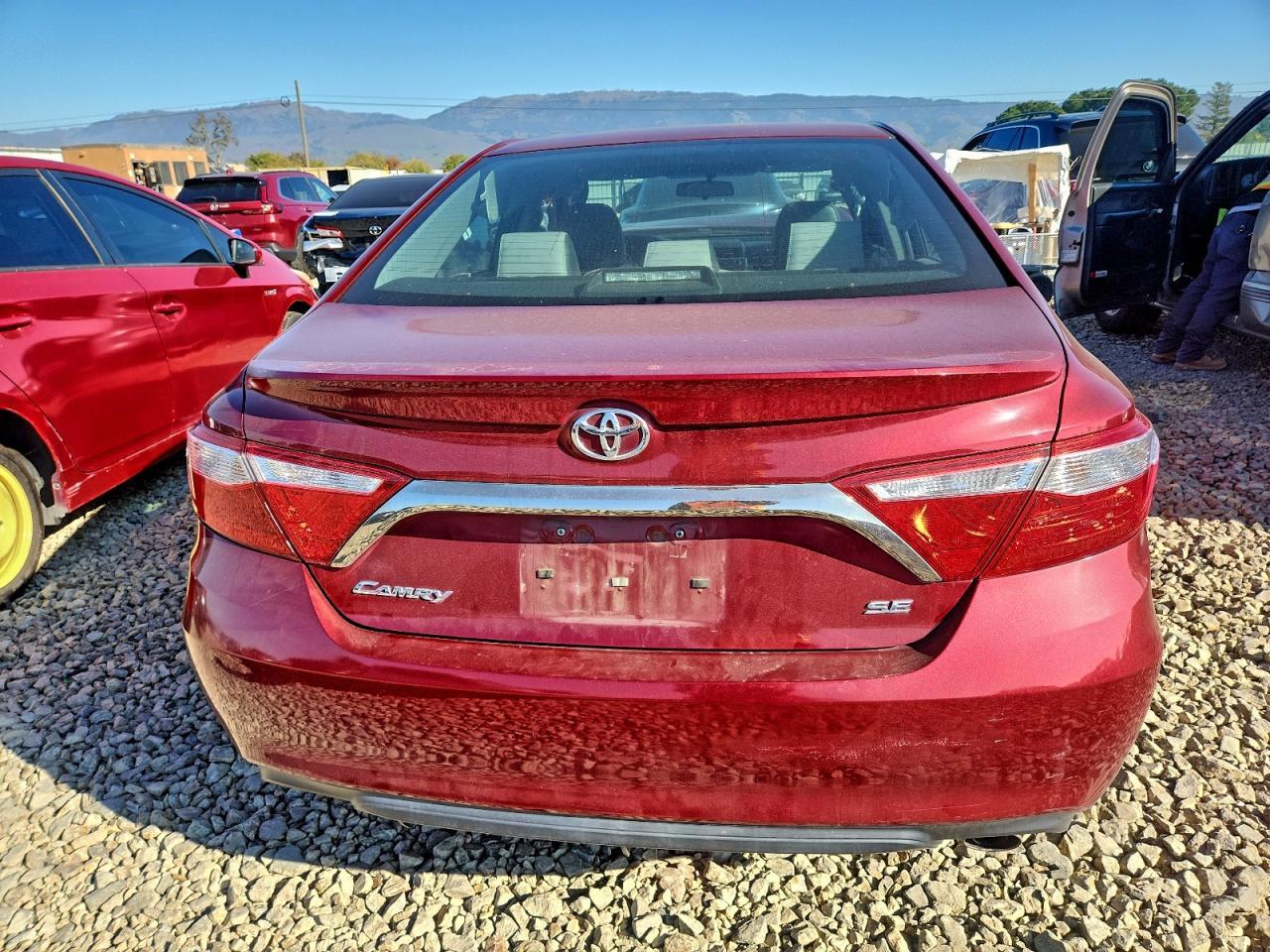 2015 TOYOTA CAMRY