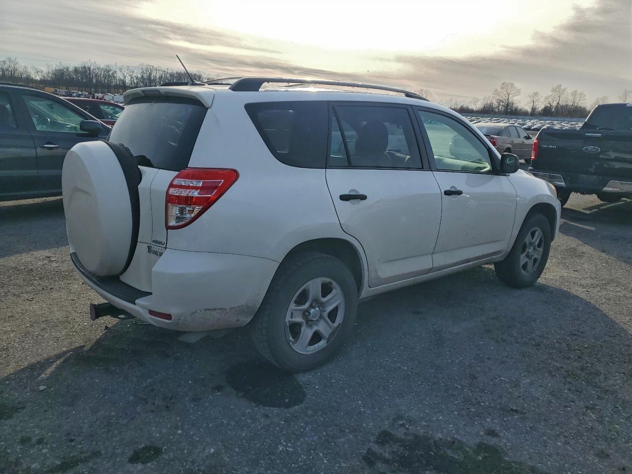 2011 TOYOTA RAV4