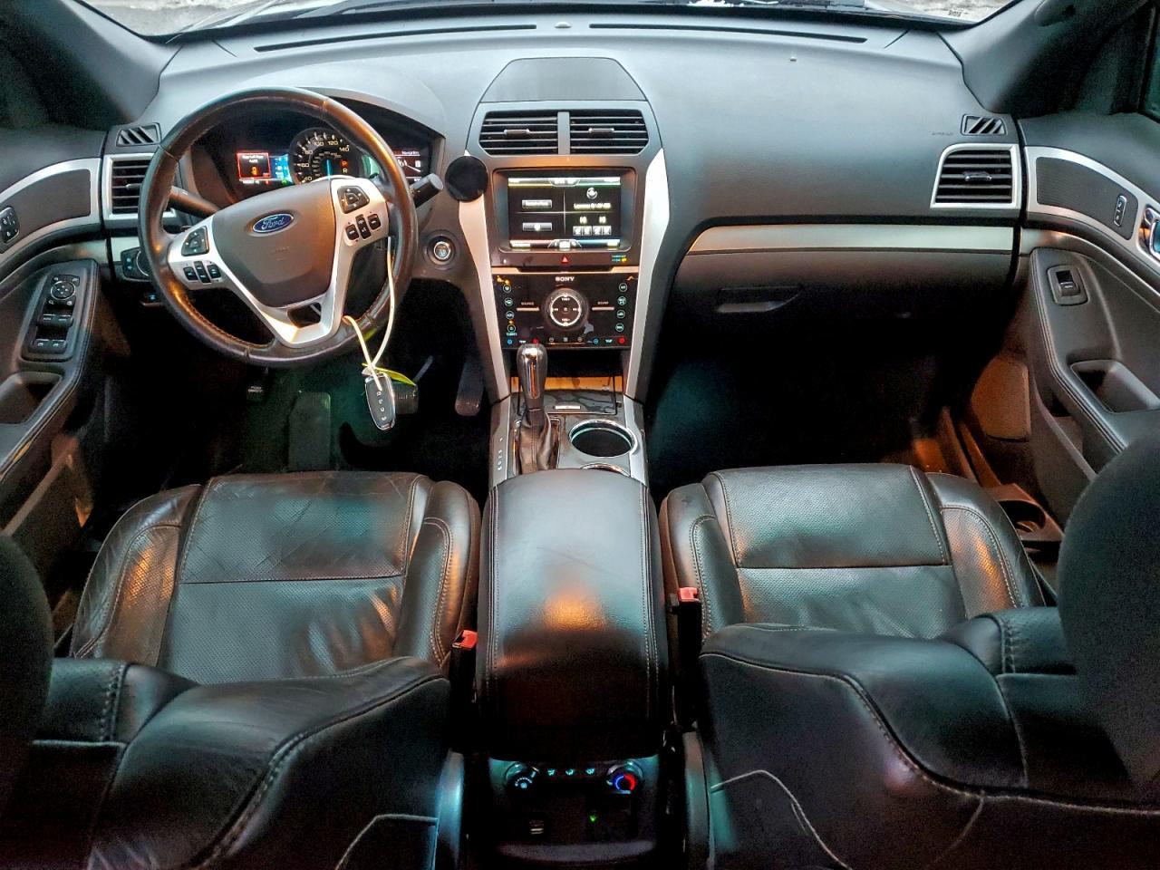 2014 FORD Explorer Sport Trac