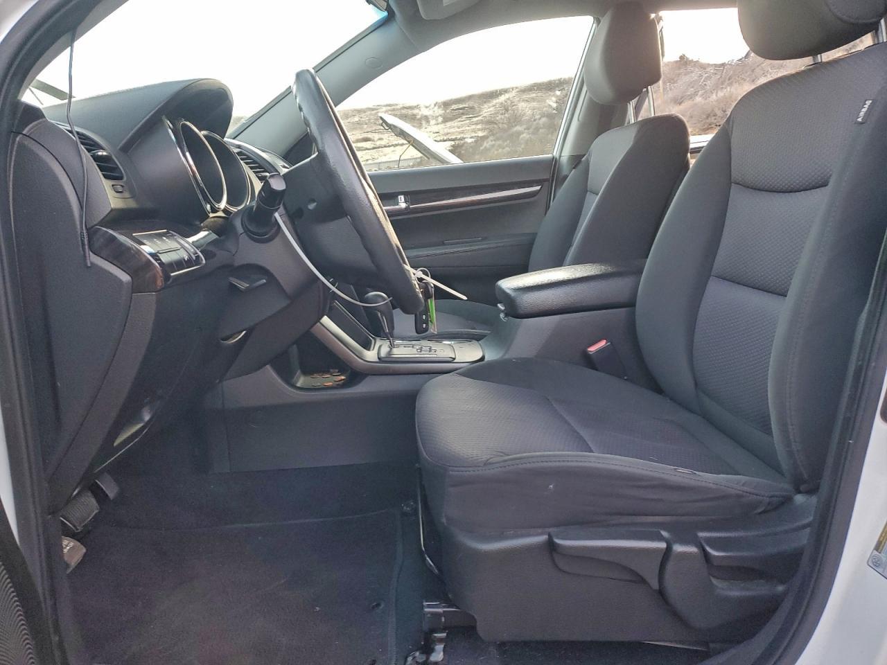 2011 KIA SORENTO