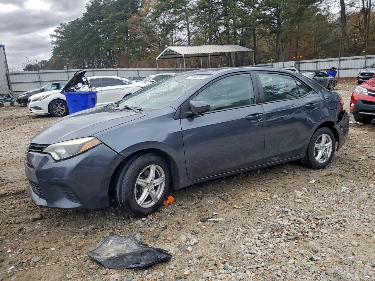 2015 TOYOTA COROLLA