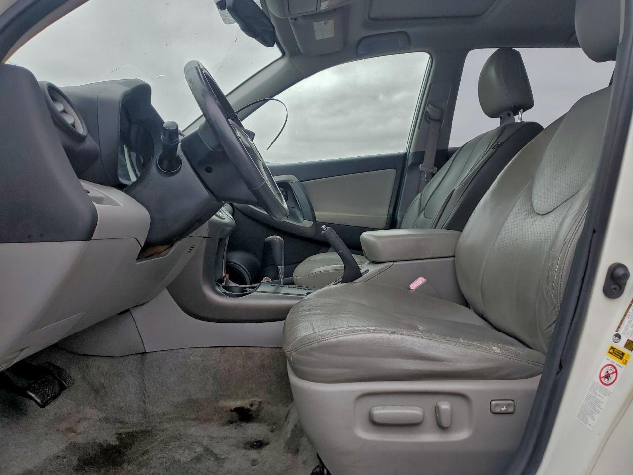 2010 TOYOTA RAV4