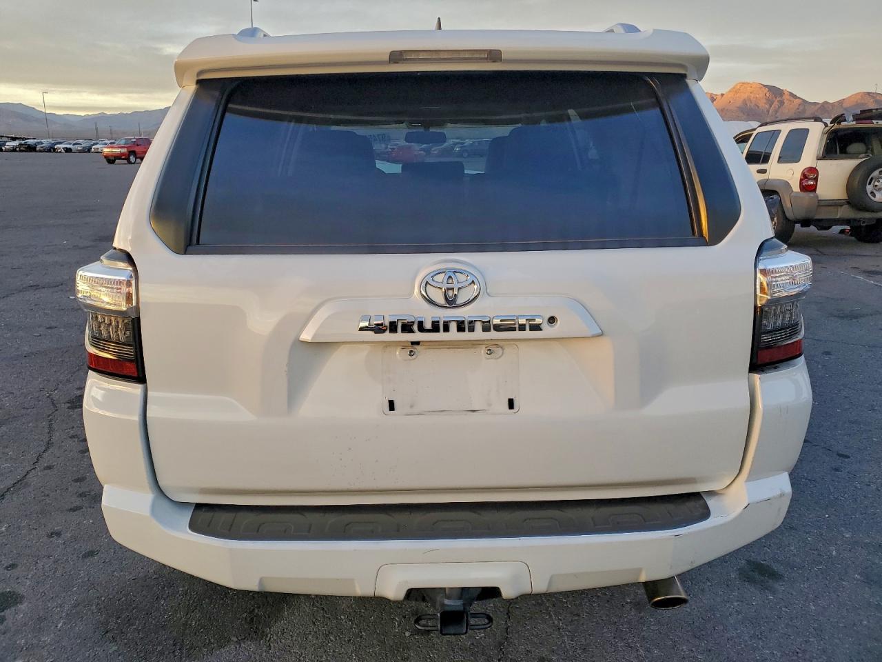 2016 TOYOTA 4Runner