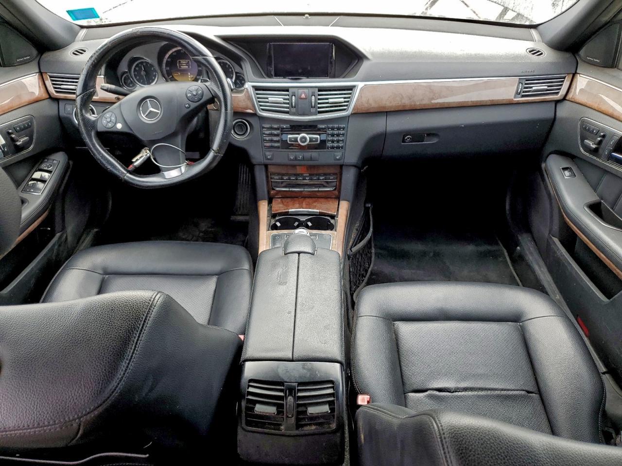2011 MERCEDES-BENZ E-Class