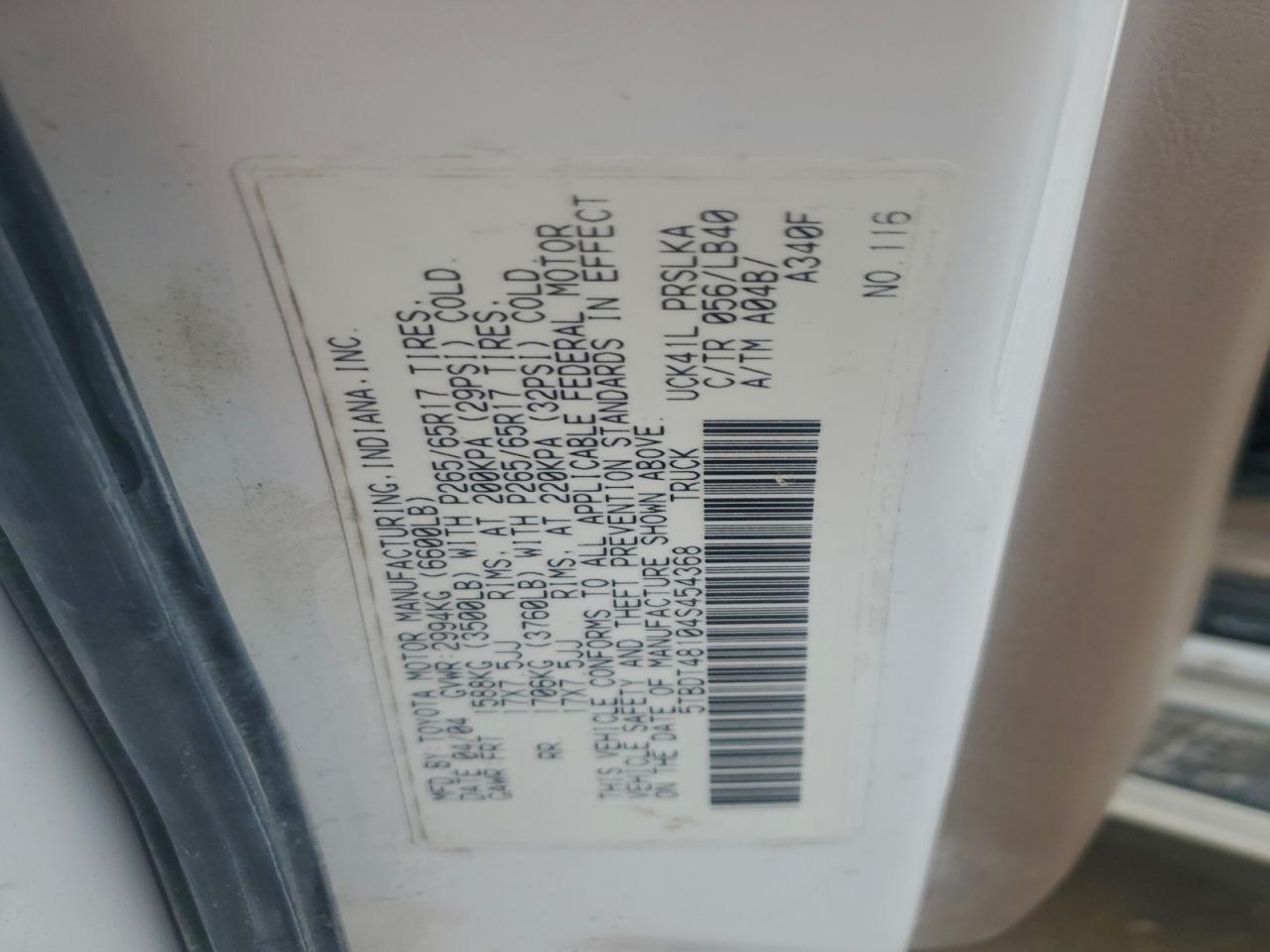 2004 TOYOTA TUNDRA