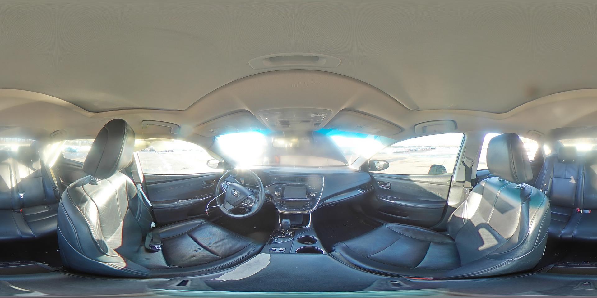 2016 TOYOTA Avalon