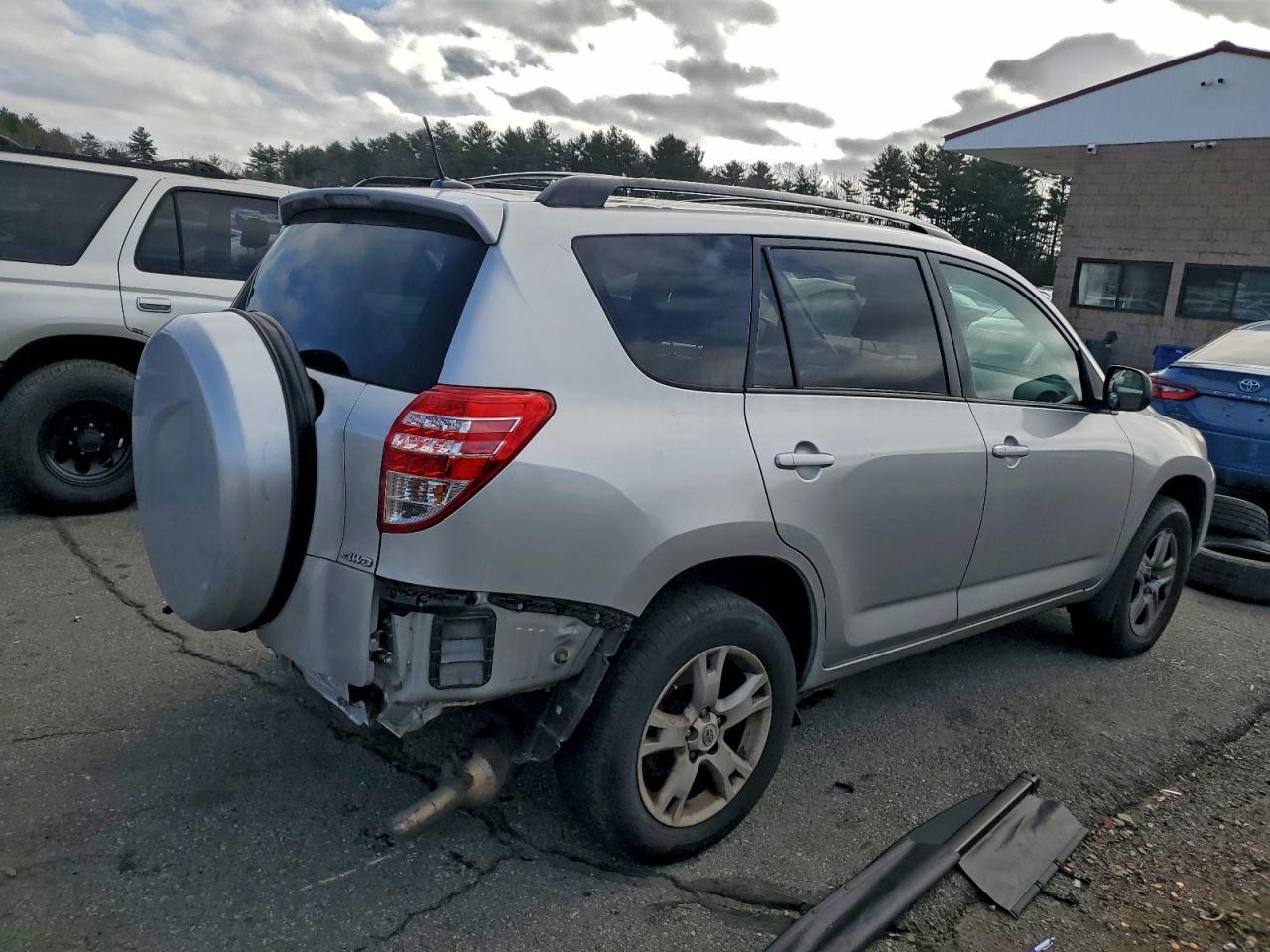 2012 TOYOTA RAV4