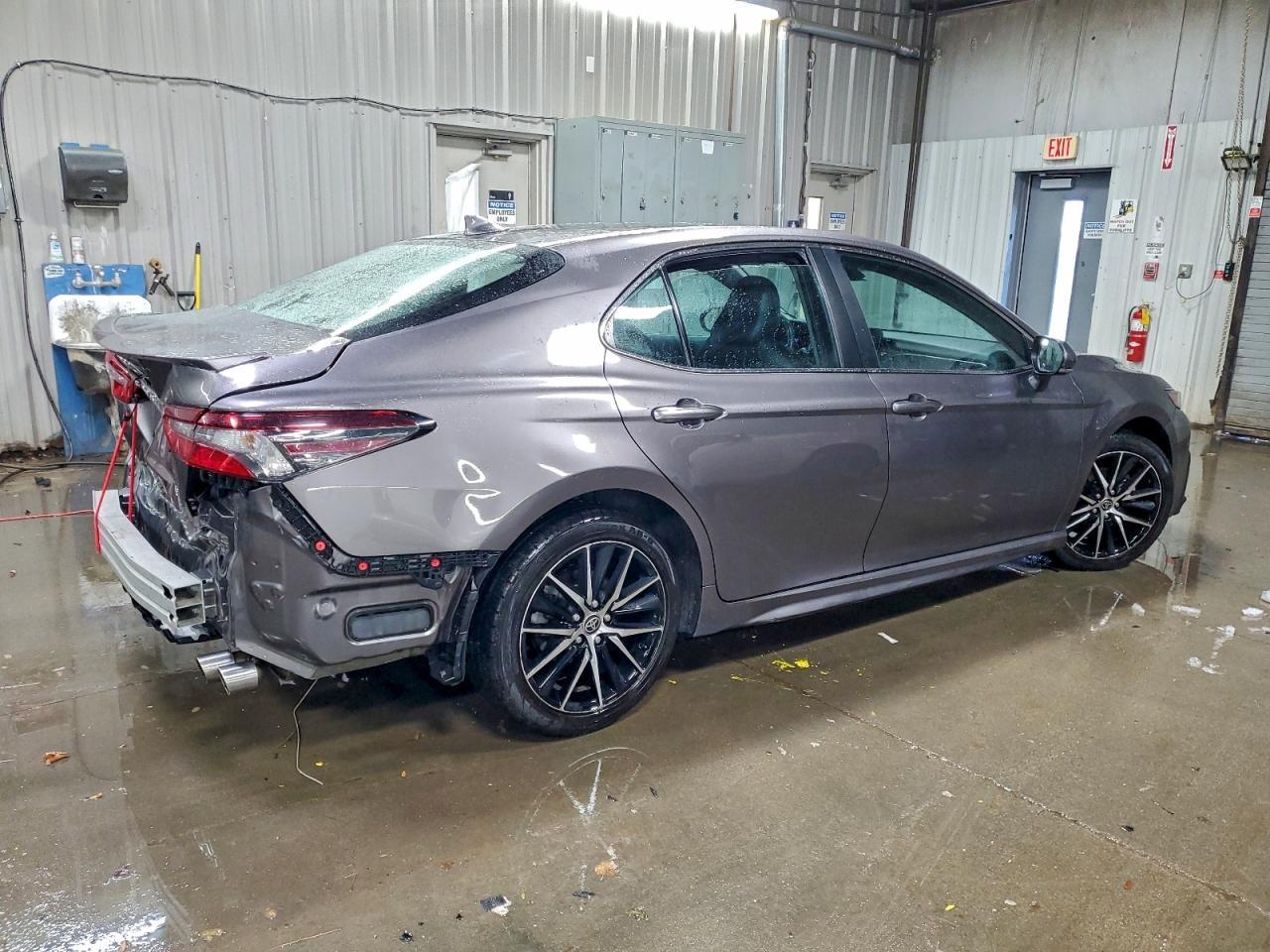 2022 TOYOTA CAMRY