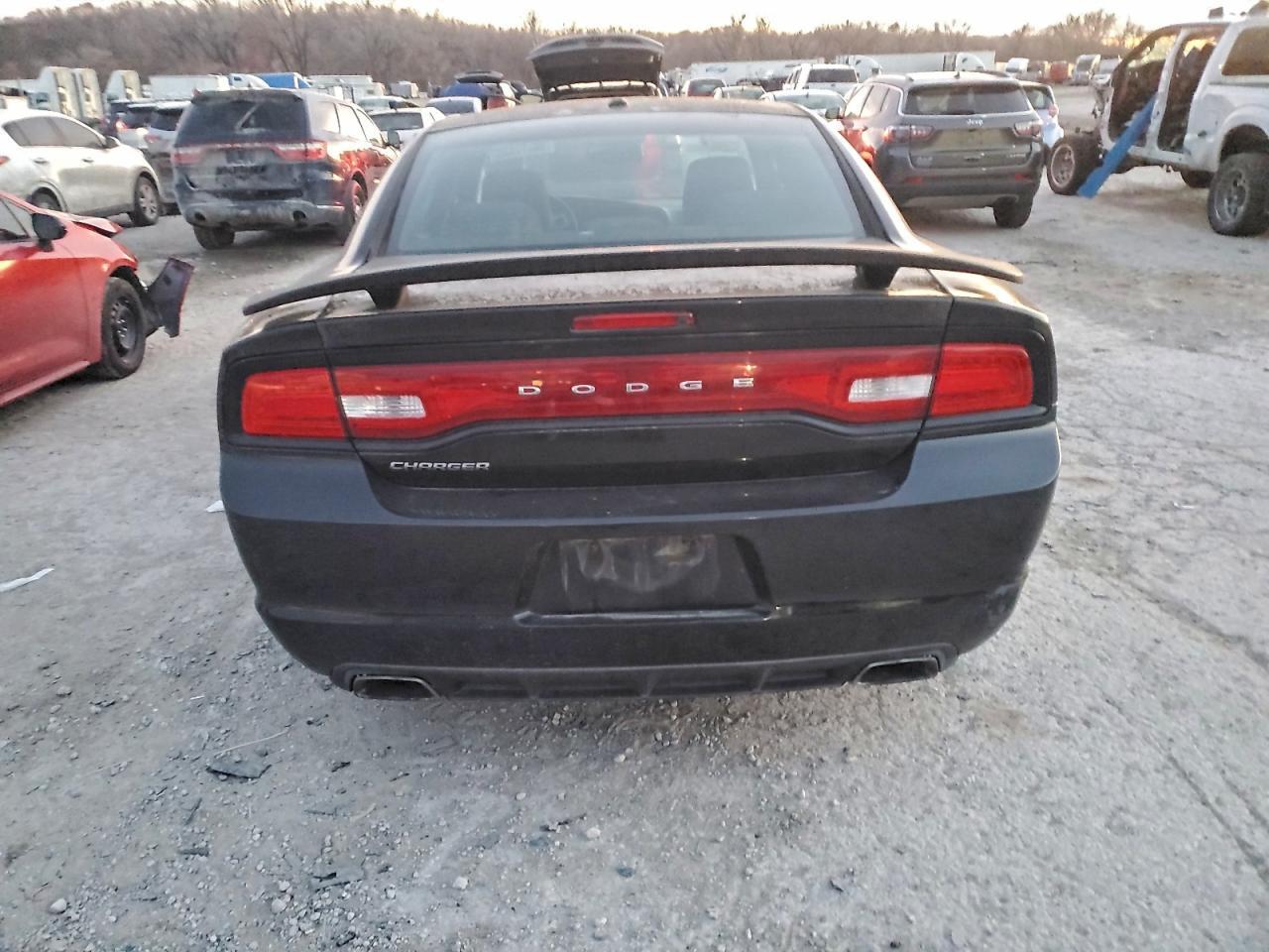 2011 DODGE CHARGER