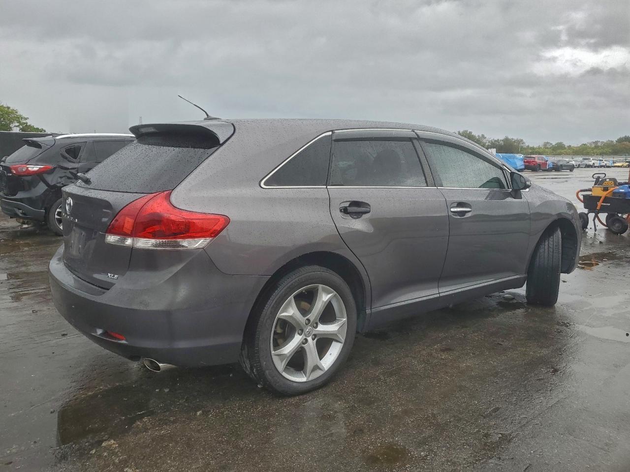 2015 TOYOTA VENZA