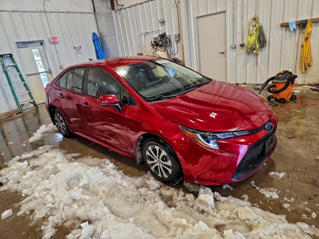 2022 TOYOTA COROLLA