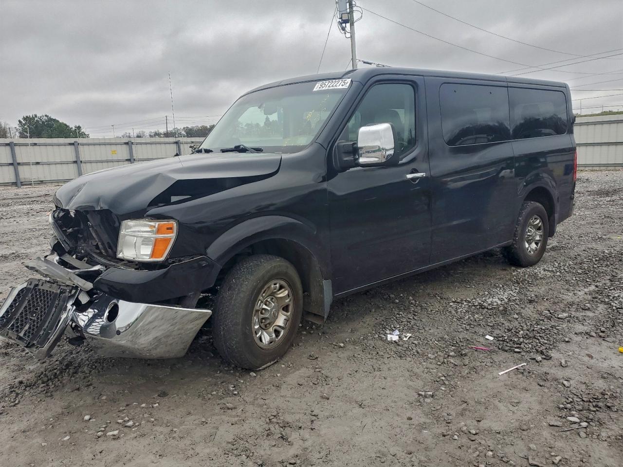 2013 NISSAN NV3500