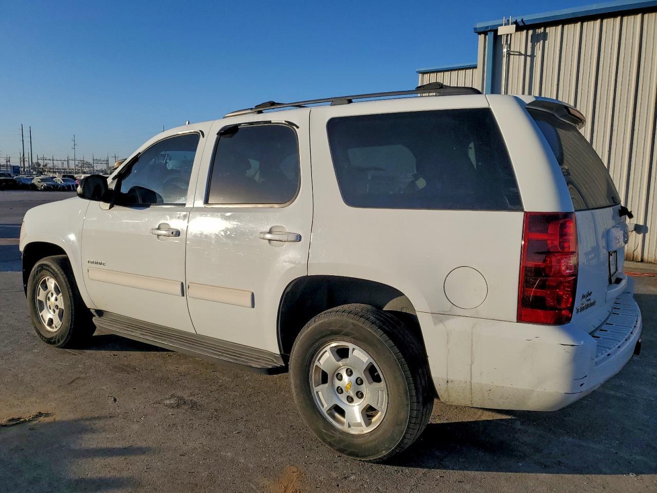 2011 CHEVROLET Tahoe