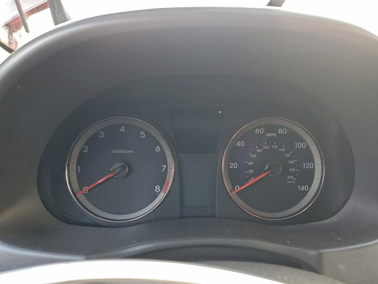 2013 HYUNDAI ACCENT