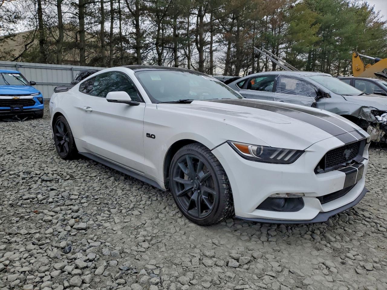 2017 FORD MUSTANG