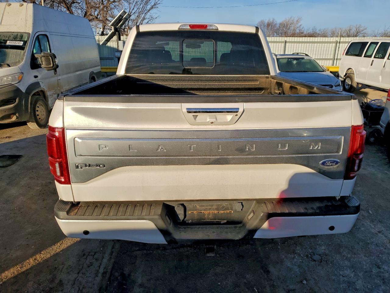 2015 FORD F-150