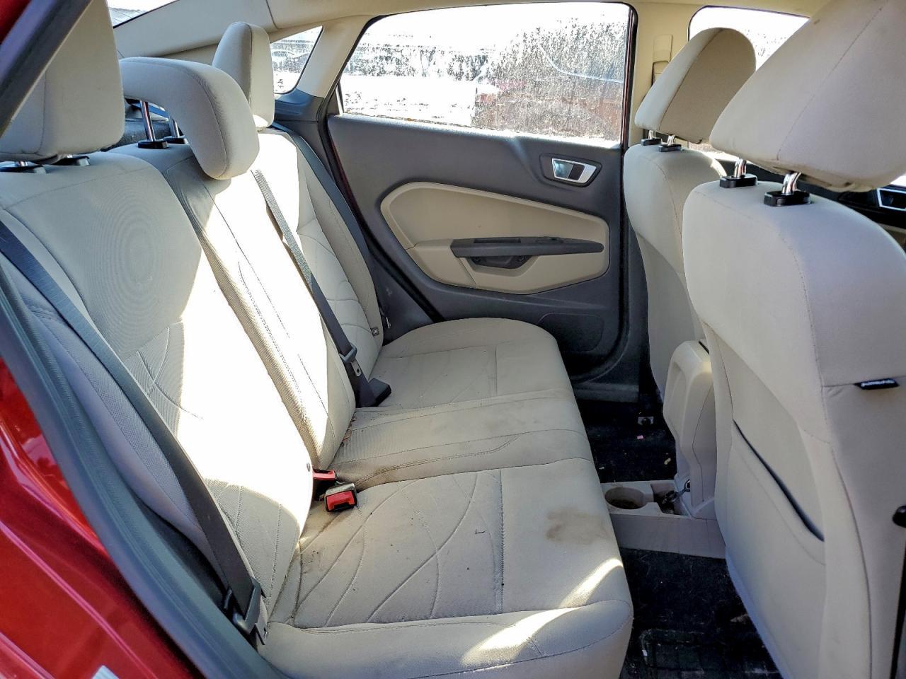2014 FORD Fiesta