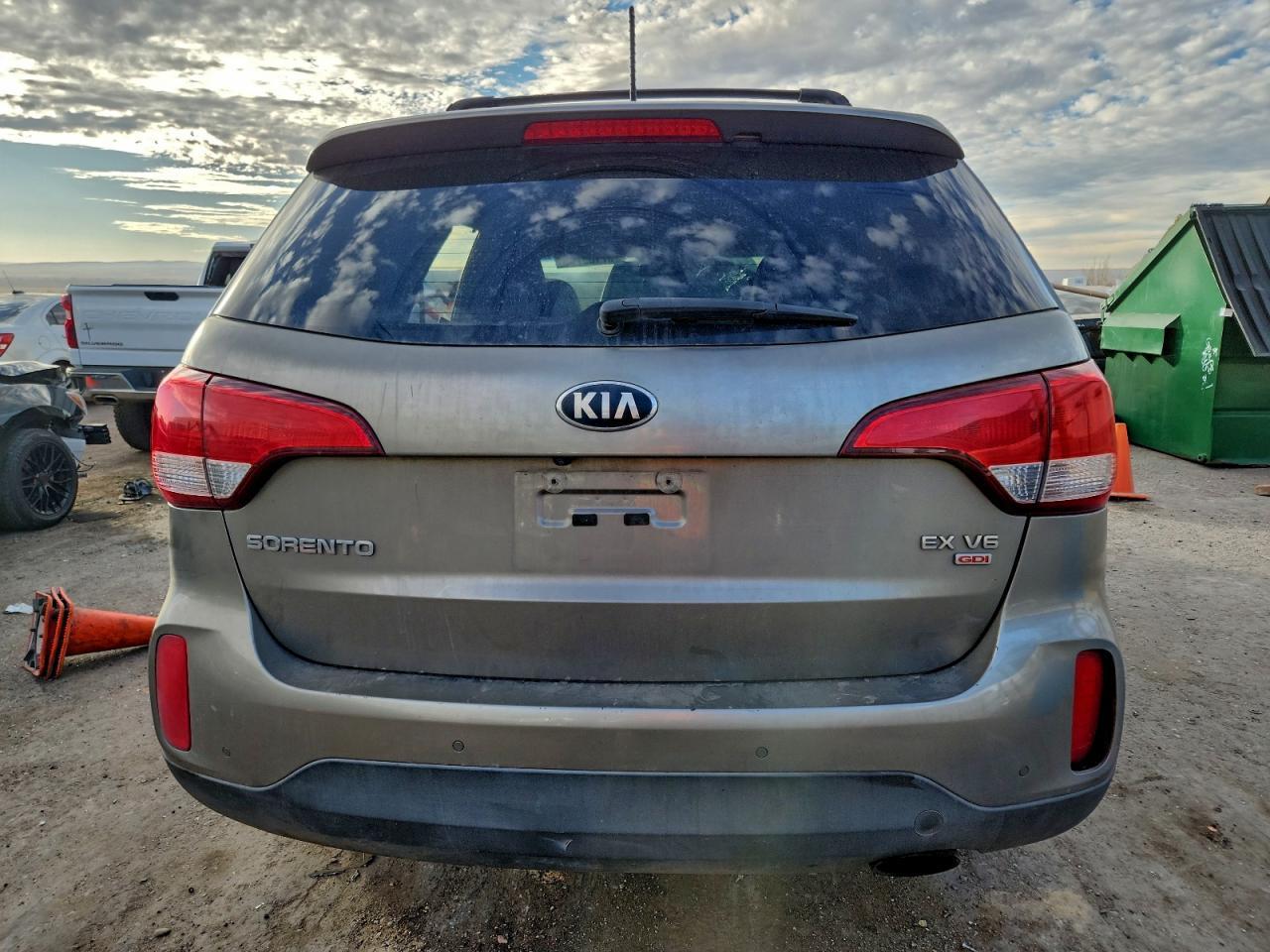 2014 KIA SORENTO
