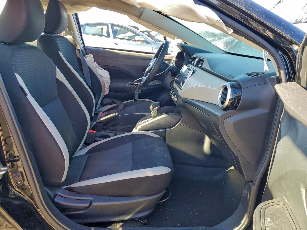 2021 NISSAN VERSA