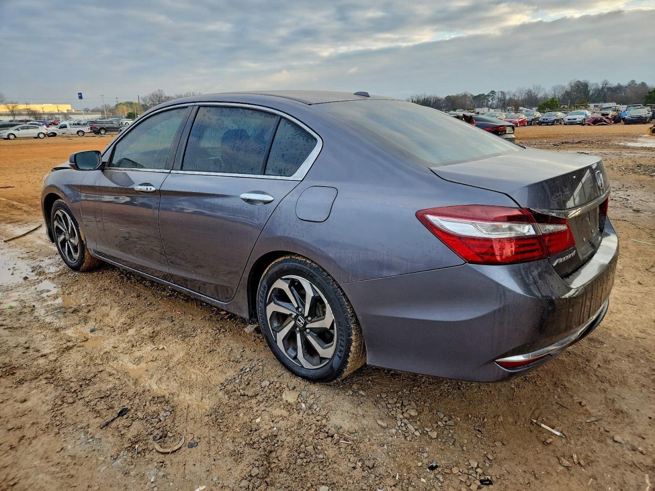 2017 HONDA ACCORD